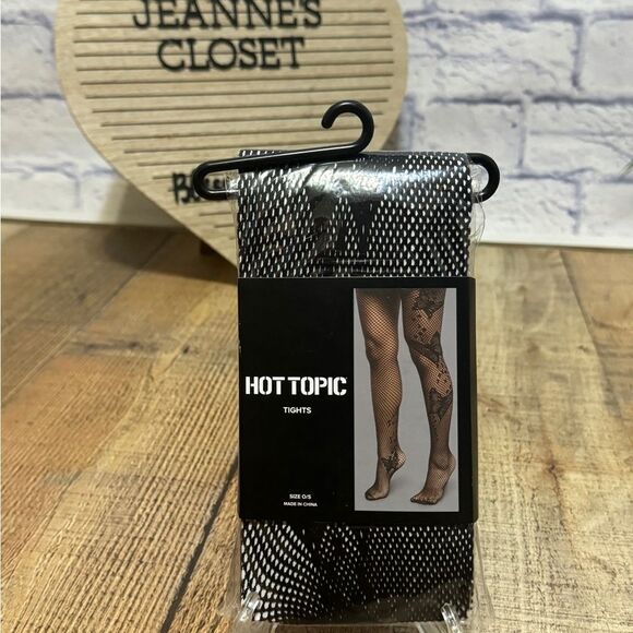 HOT TOPIC FASHION BLACK FISHNET FLOCKED BUTTERFLY TIGHTS PANTYHOSE O/S NWT - Picture 1 of 4